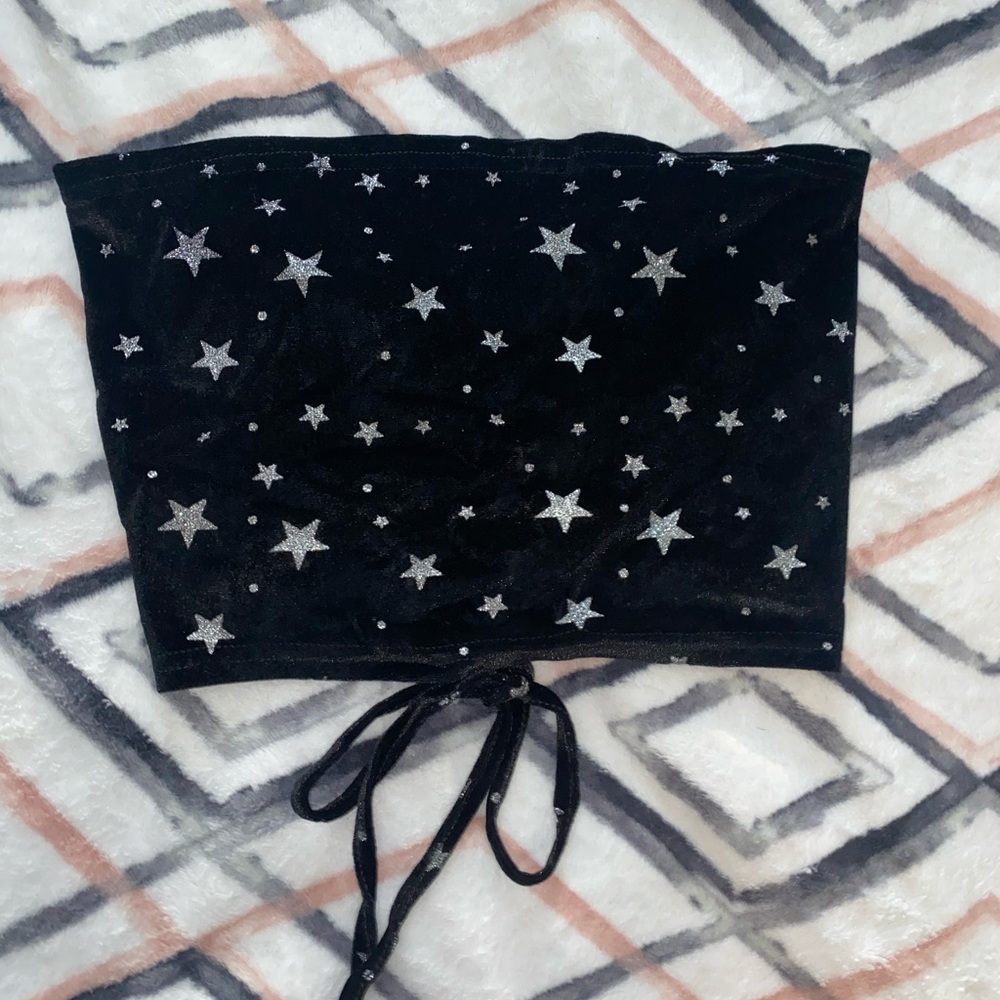Cropped tube top w sliver stars